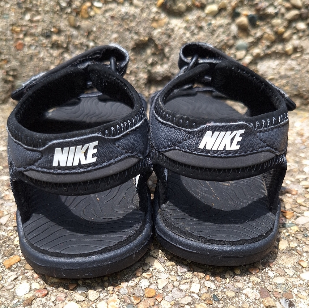12c Nike Santiam 5 Sandals - Picture 7 of 10